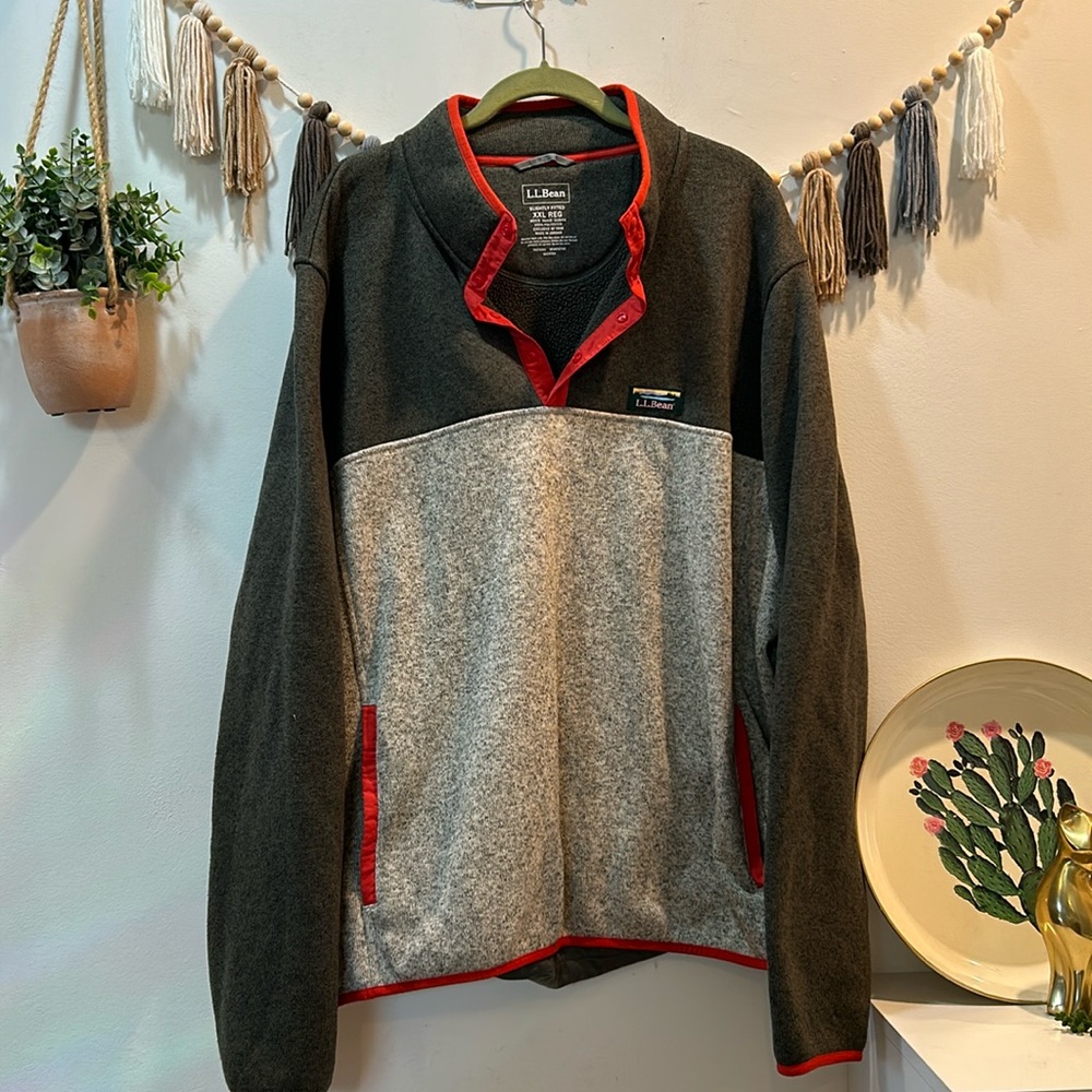 L.L bean fleece button snap jacket